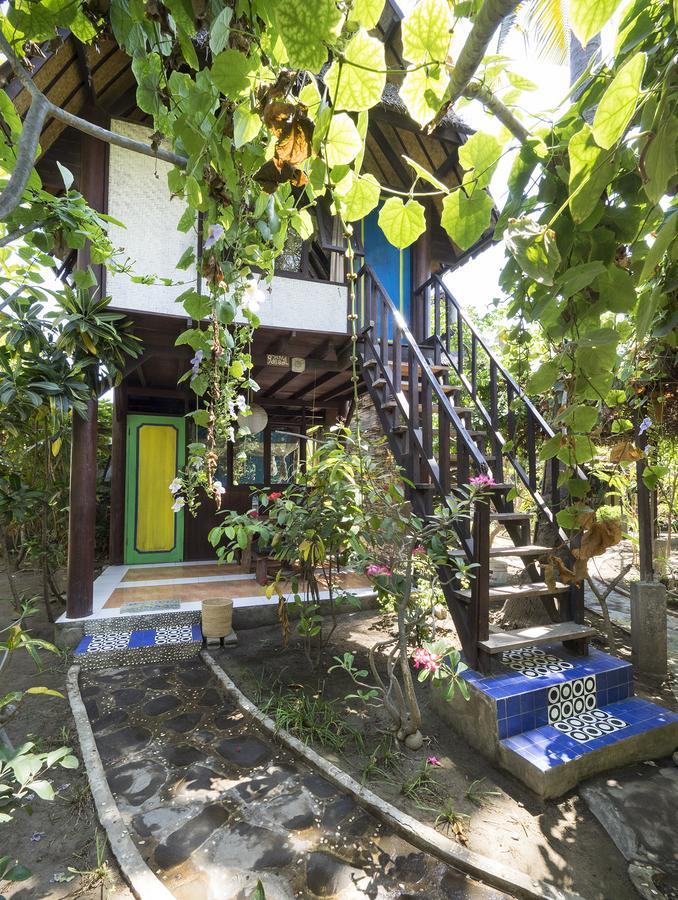 Woodstock Gili - Garden And Bungalows Hotel กีลีตราวางัน ภายนอก รูปภาพ