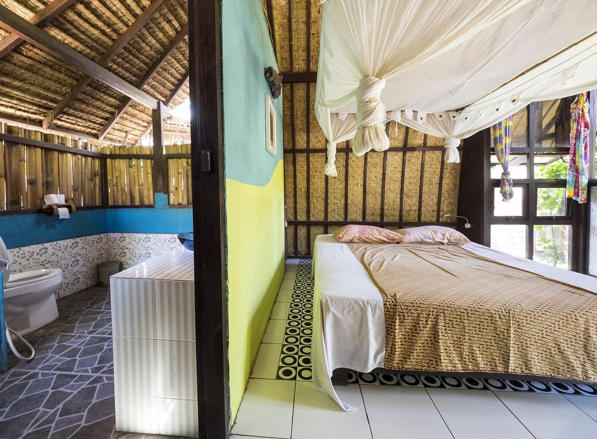 Woodstock Gili - Garden And Bungalows Hotel กีลีตราวางัน ภายนอก รูปภาพ