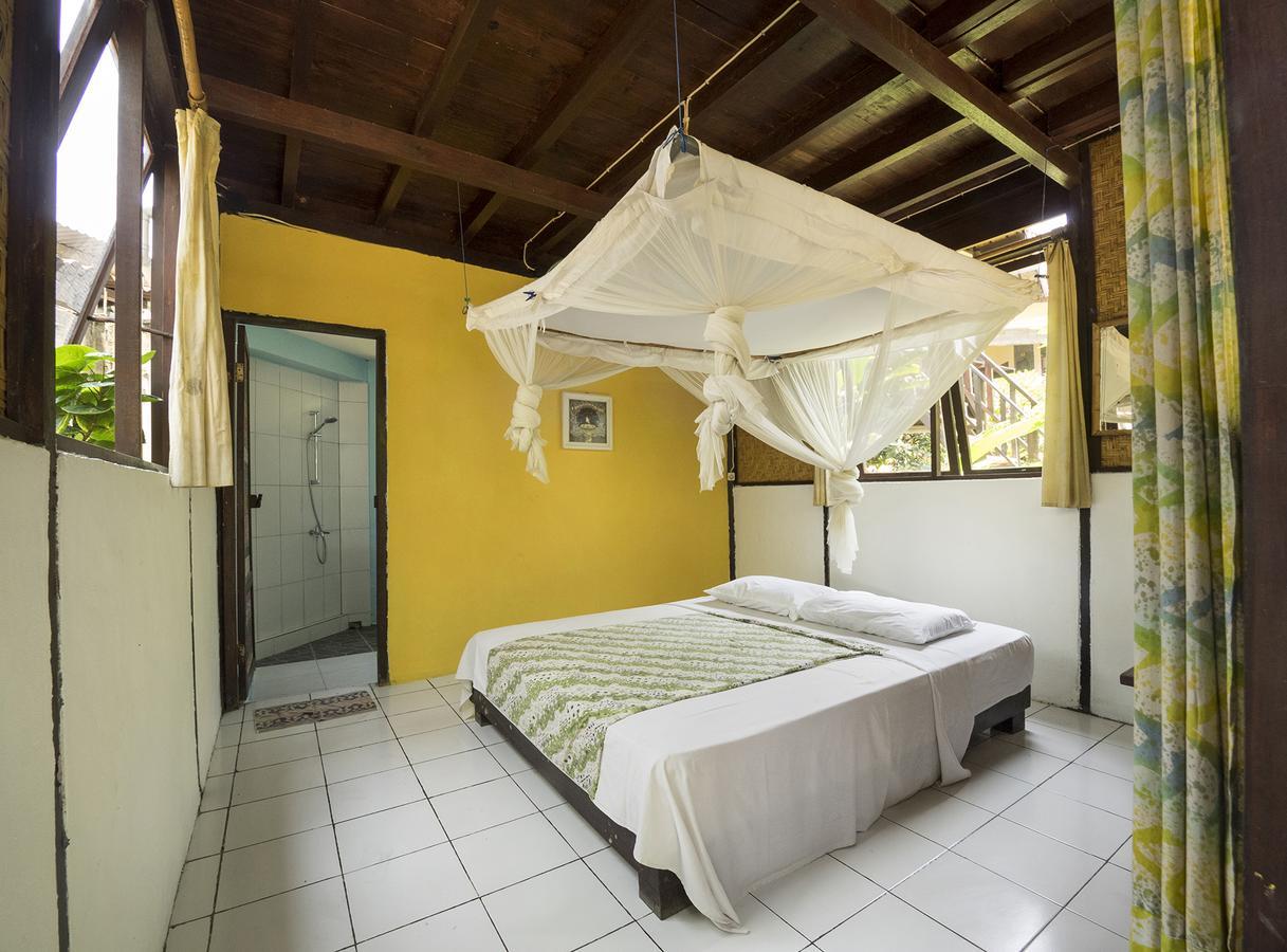 Woodstock Gili - Garden And Bungalows Hotel กีลีตราวางัน ภายนอก รูปภาพ