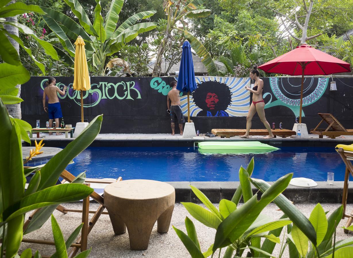 Woodstock Gili - Garden And Bungalows Hotel กีลีตราวางัน ภายนอก รูปภาพ